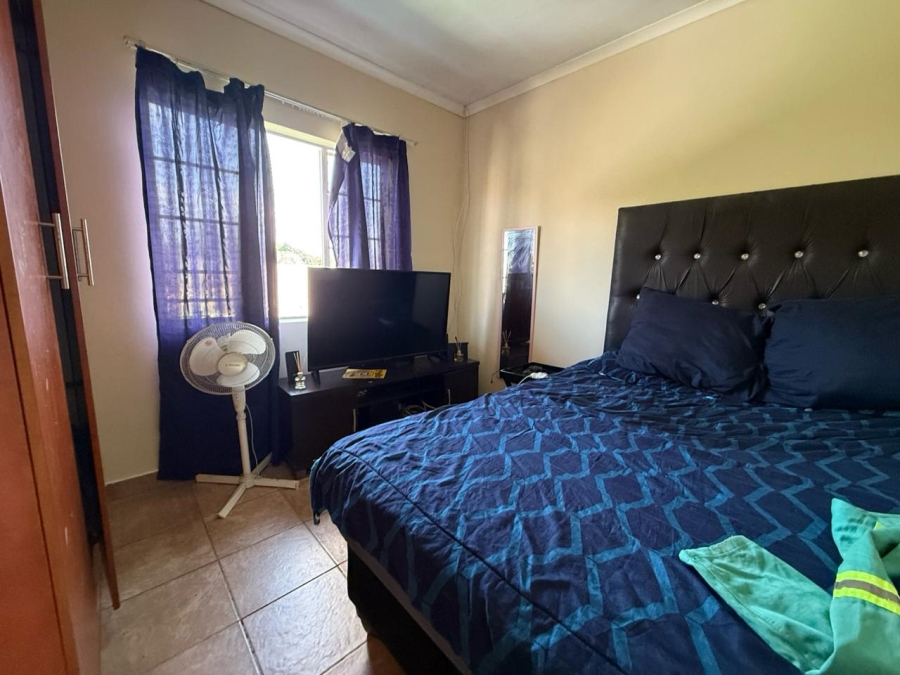 2 Bedroom Property for Sale in Rustenburg Central North West